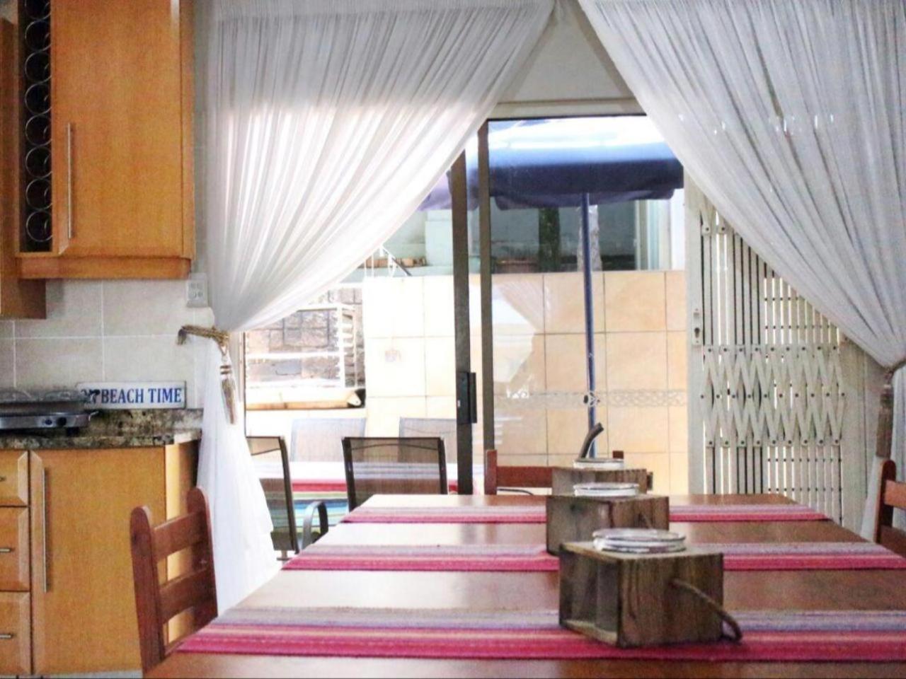At Doms B&B Ballito Extérieur photo